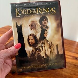 The Lord of the Rings: The Two Towers Widescreen DVD
